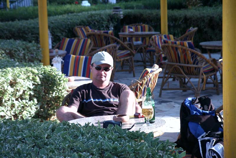 776x511 pixels (84K)