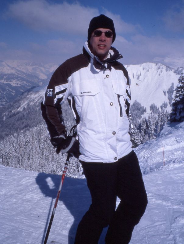 580x775 pixels (70K)