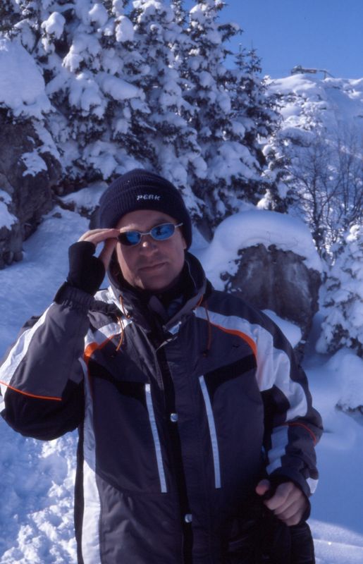 491x775 pixels (67K)