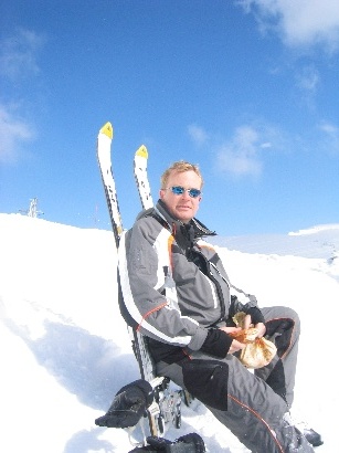 283x385 pixels (44K)