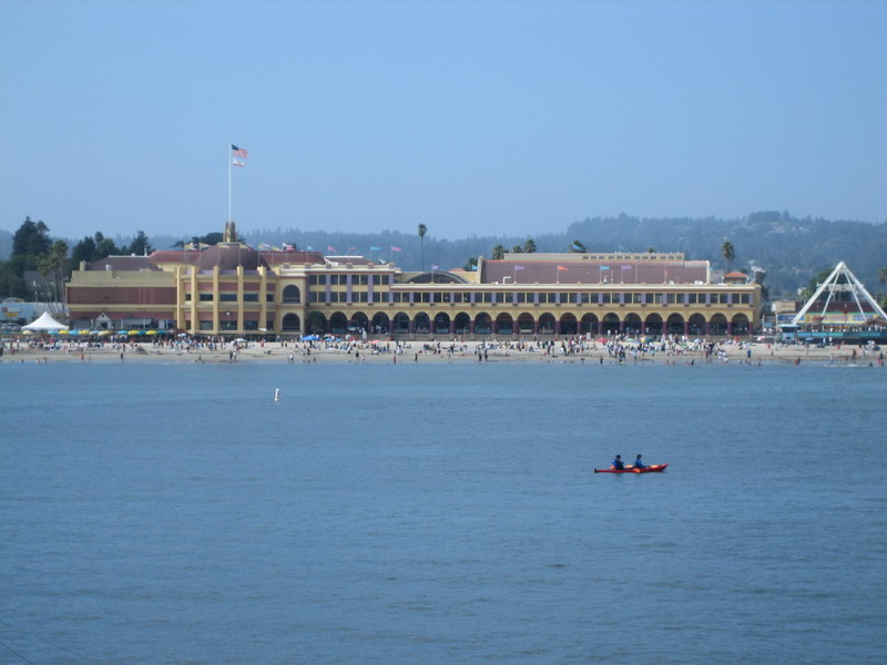 776x575 pixels (97K)