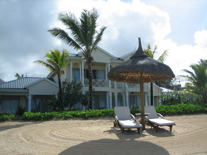 776x575 pixels (156K)