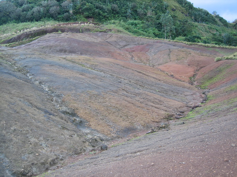 776x575 pixels (213K)