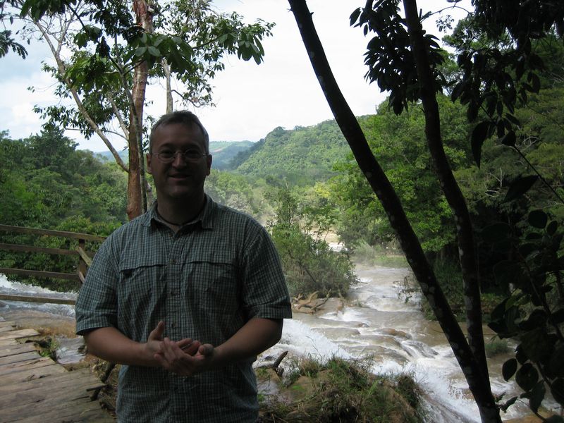 776x575 pixels (115K)