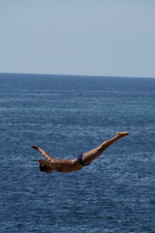 507x775 pixels (42K)