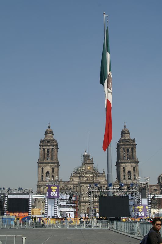 507x775 pixels (51K)