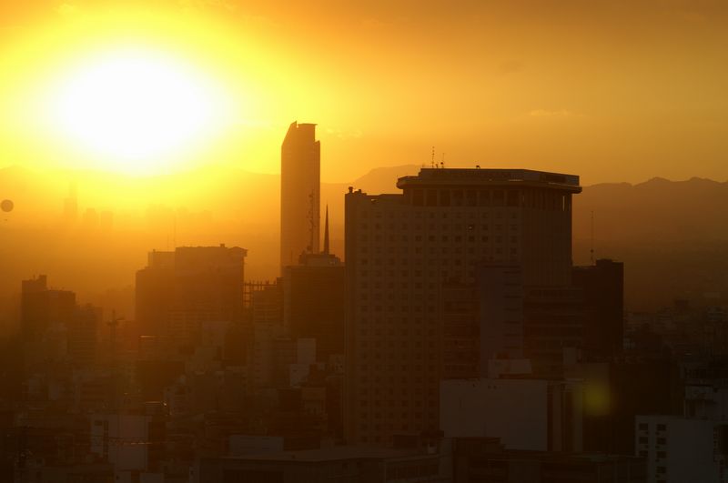 776x506 pixels (25K)