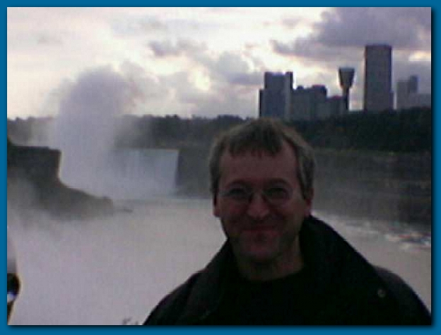 600x449 pixels (146K)