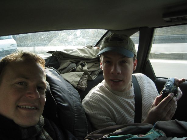 590x436 pixels (50K)