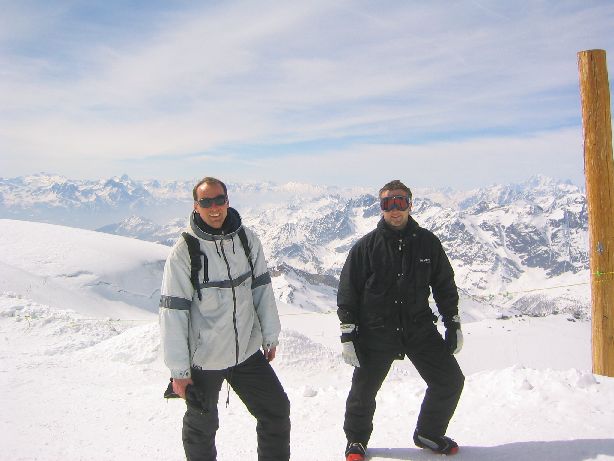 590x436 pixels (49K)